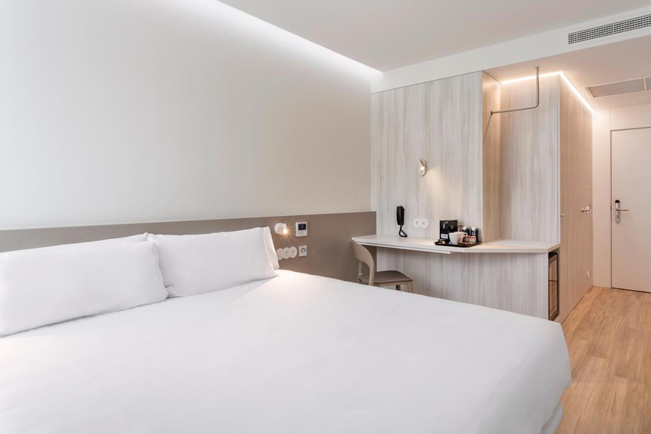 B&B Hotel Санту-Тірсу Екстер'єр фото